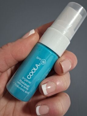 🎀 3 For $15 Or 5 For $15 COOLA Organic Makeup Setting Spray